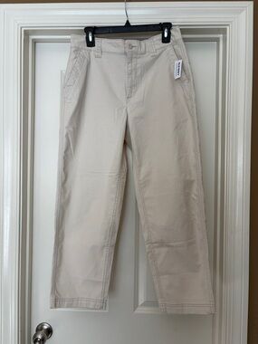 Women’s Casual Straight-Leg Pants in Beige